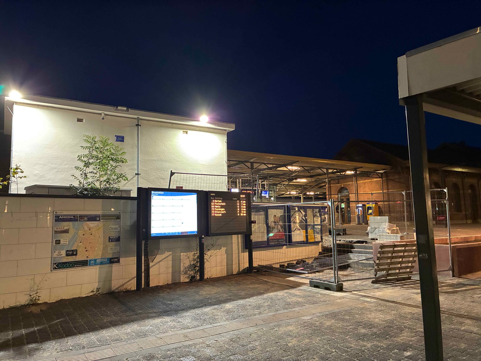 ルールモント駅